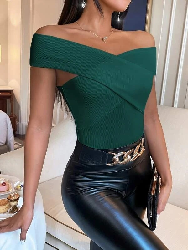 Women Top - Fashion Backless Knitted T-shirt green