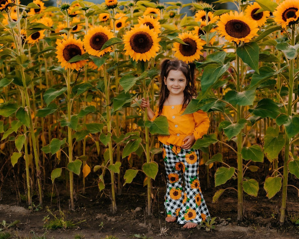 Long-Sleeved Yellow Blouse & Plaid Sun Flower Trousers 3-piece Set