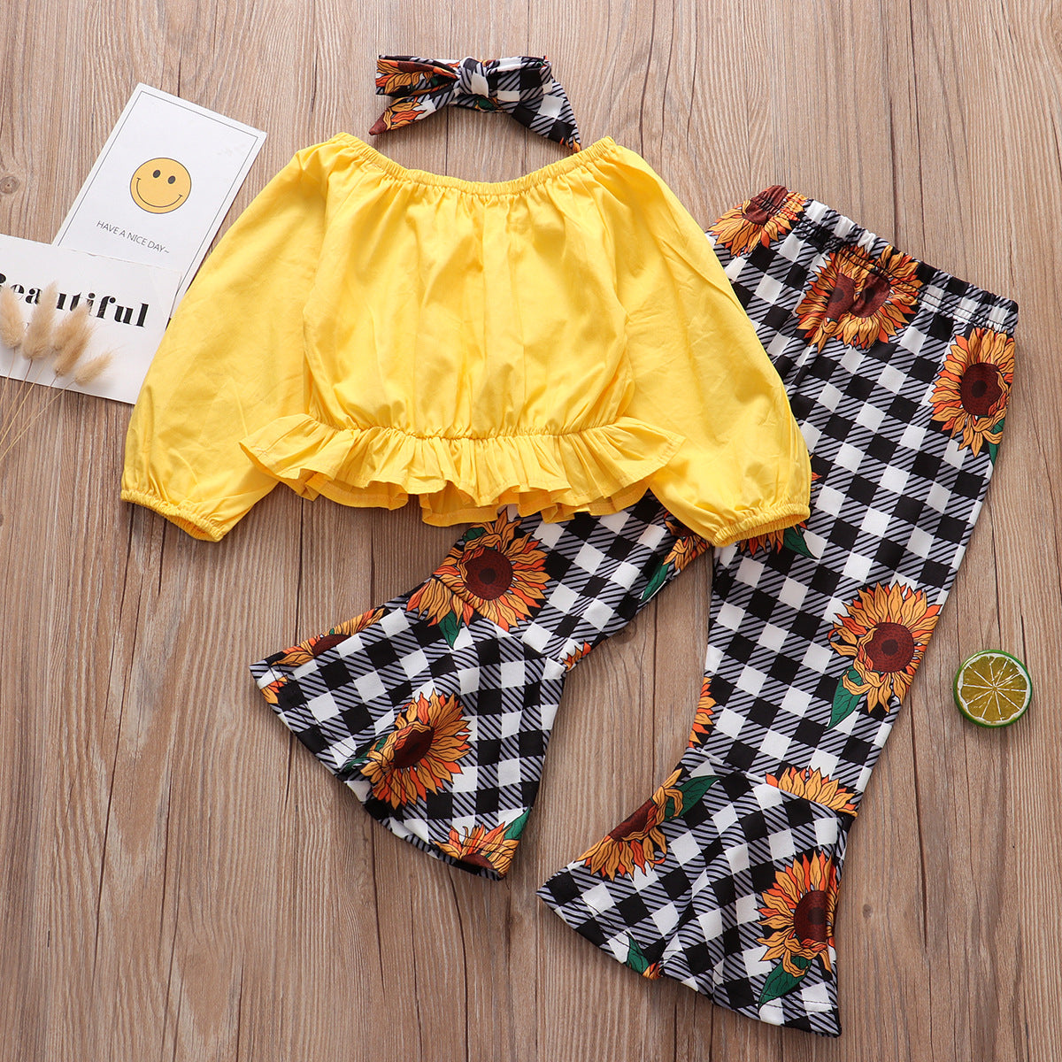 Long-Sleeved Yellow Blouse & Plaid Sun Flower Trousers 3-piece Set