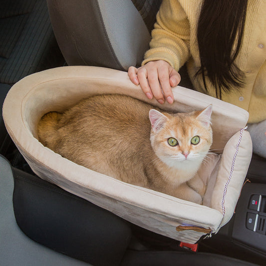 Car Safety Cat Dog Bed, close-up 