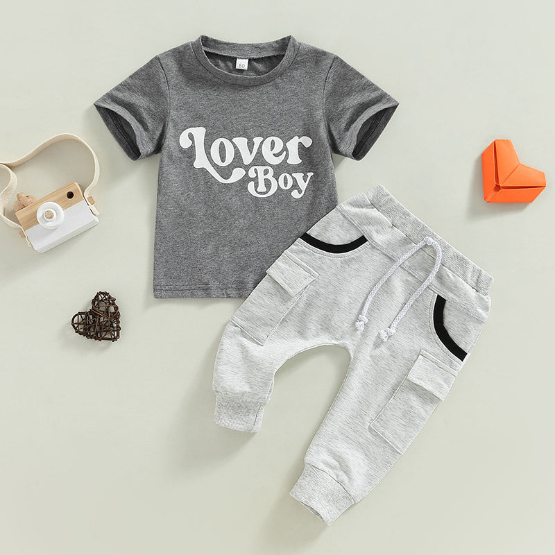 Kurzarm-T-Shirt mit Monogramm-Print für Babys (Jungen), graues Sommerkleidungsset