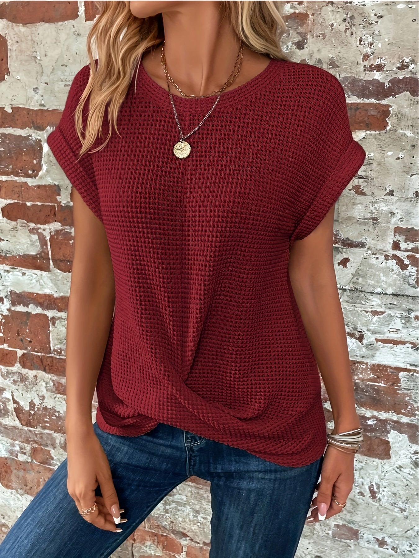 Women's Shirt - Casual Twist Hem Crew Neck Short Sleeve T-Shirt for Spring/Summer red