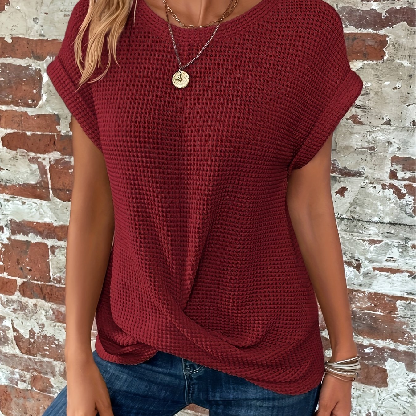 Women's Shirt - Casual Twist Hem Crew Neck Short Sleeve T-Shirt for Spring/Summer red