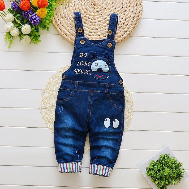 Latzjeans Kinderbekleidung